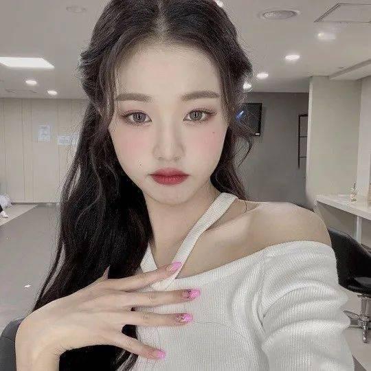 吃瓜张元英姐姐视频播放,瓜田里的“瓜王”