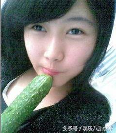 美女吃瓜真美视频,美女吃瓜，视觉盛宴